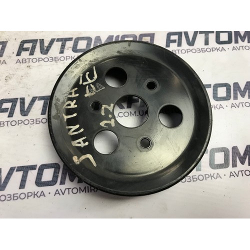 Шків водяної помпи Hyundai Santa FE II 2.2 CRDI 2009-2012 251002F000